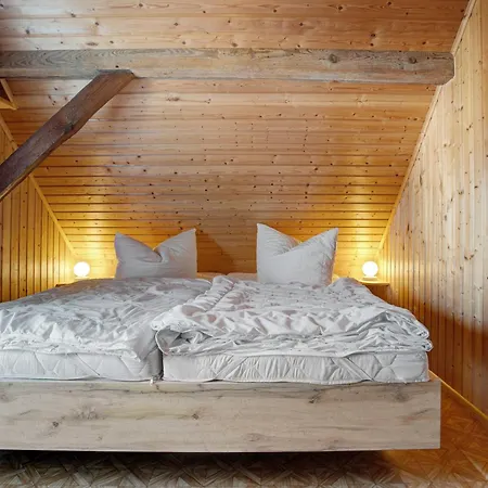 Am Darss - Leuchtturm * Pruchten