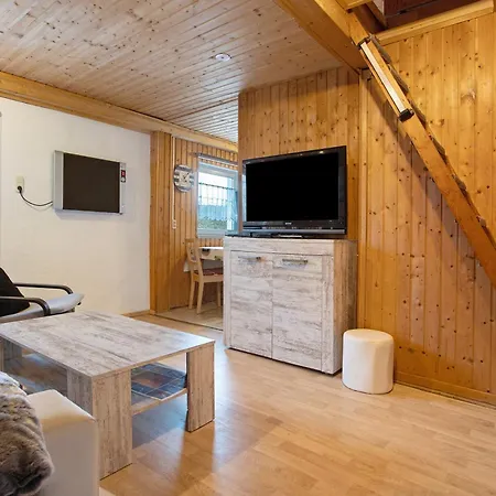 Am Darss - Leuchtturm * Pruchten